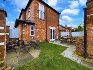 Rear garden- click for photo gallery